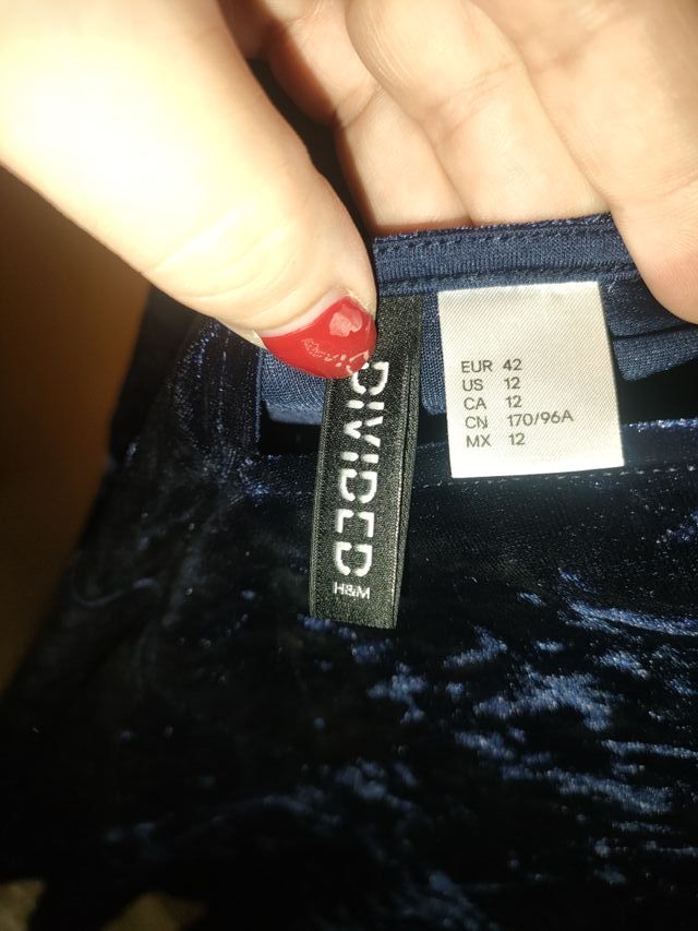 Vestido azul de terciopelo