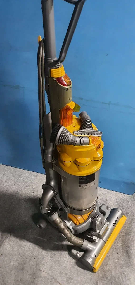 Aspirapolvere Dyson DC15