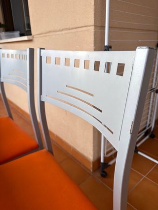 PACK MESA extensible cristal templado + 4 SILLAS