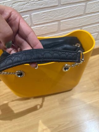 Bolso O bag amarillo y negro