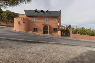 Local comercial en venta en Zubia (La)