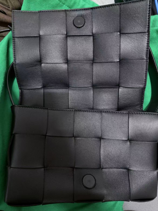 Bottega Veneta Cassette Negra