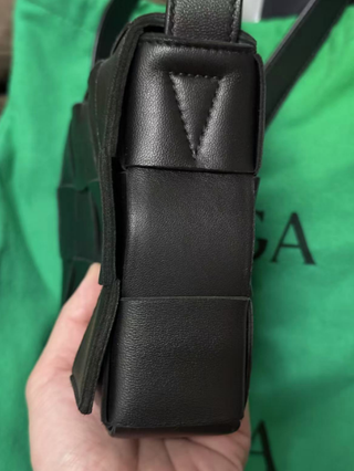 Bottega Veneta Cassette Negra
