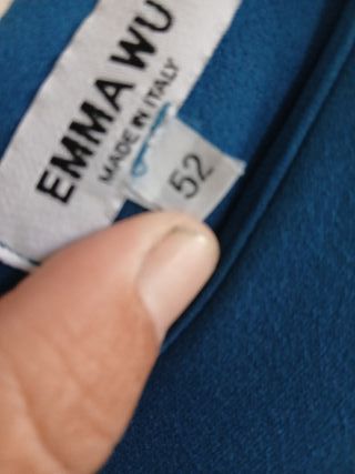 Traje de flamenca azul con volantes