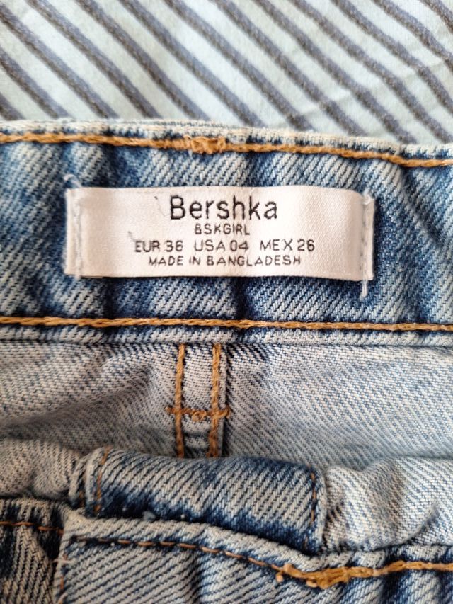 Falda tejana Bershka