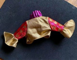 Chi mi aiuta? Bolerino Barbie anni ‘80/‘90