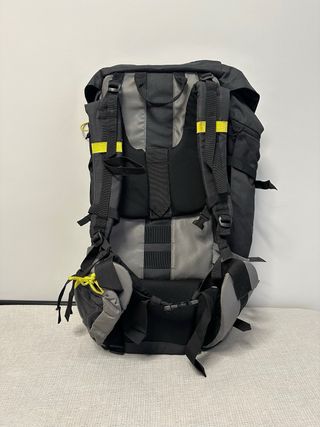 Mochila Montaña Trekking Forclaz 70L Quechua