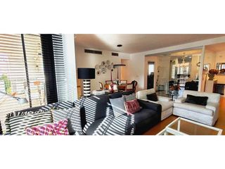 Piso en venta en Eixample Nord – La Devesa en Girona