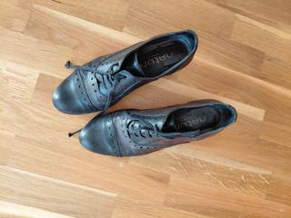 Zapatos Natur Shoes negros/grises