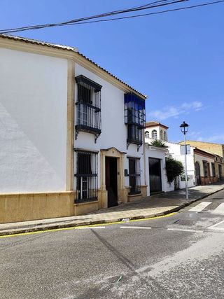 Casa adosada en venta en Pilas