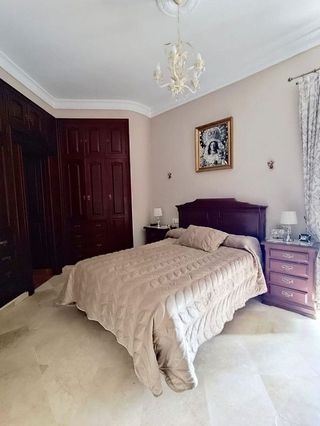 Casa adosada en venta en Pilas