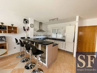 Casa adosada en venta en Cómpeta
