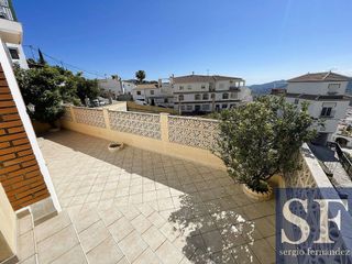 Casa adosada en venta en Cómpeta