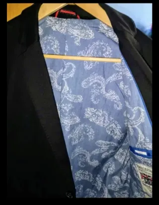 Chaqueta de traje talla 52 a estrenar.