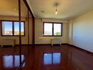 Piso en venta en Centro en Logroño