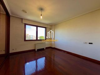 Piso en venta en Centro en Logroño