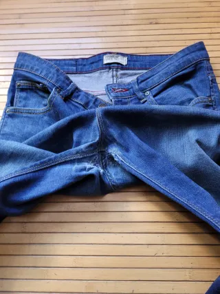 Vaqueros rotos Pull&Bear