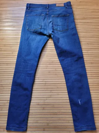 Vaqueros rotos Pull&Bear