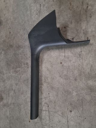 Revestimiento plastico Audi Q3 8U1867272