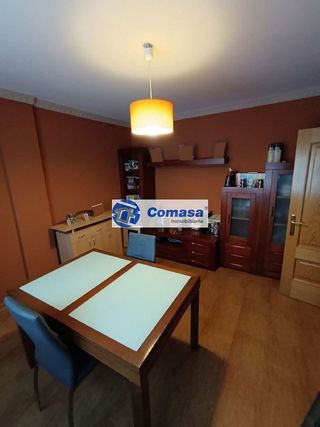Casa adosada en venta en Martos