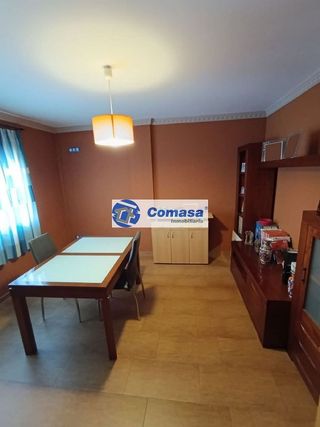 Casa adosada en venta en Martos