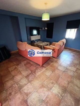 Casa adosada en venta en Martos