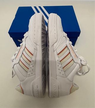 Zapatillas Adidas Continental 80 originales.