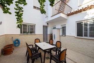 Casa adosada en venta en Zubia (La)