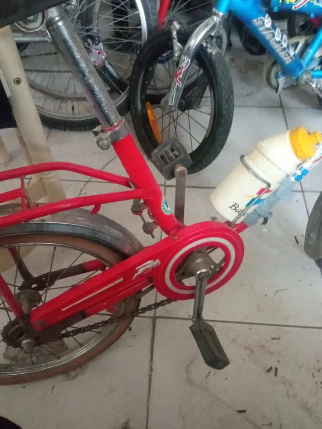 Bicicleta infantil antigua