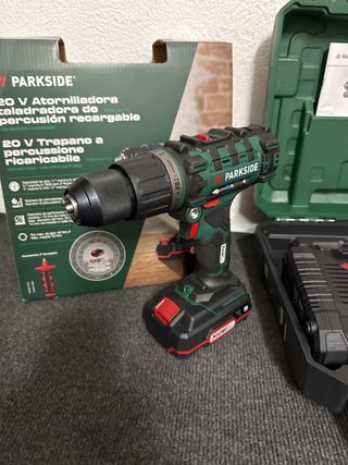 Parkside Taladro Percutor 20V + Set Brocas