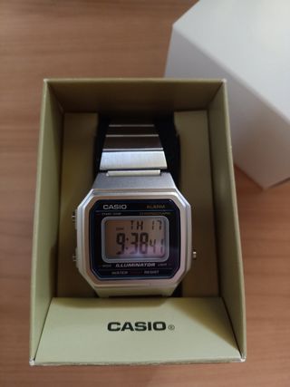 Reloj Casio Digital Plateado