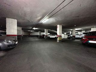 Garaje en venta en Centre en Santa Coloma de Gramanet