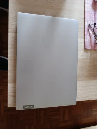 Lenovo IdeaPad S145 Gris Plata