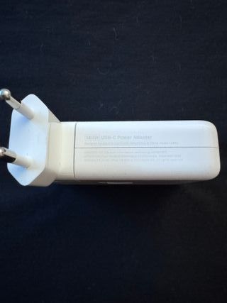 Cargador Apple MacBook 140w