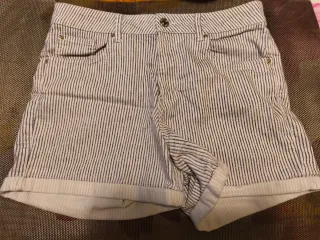 Pantalones cortos de rayas