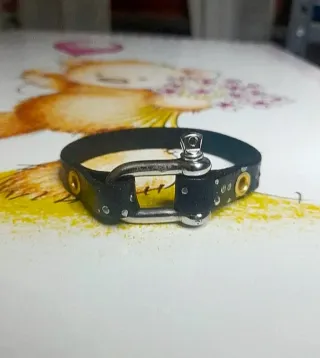 Bracciale Pelle Vera Chiusura Vite