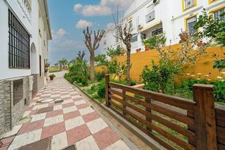Casa adosada en venta en Otura