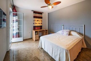 Casa adosada en venta en Otura