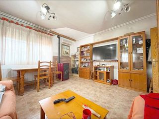 Casa adosada en venta en Pinós