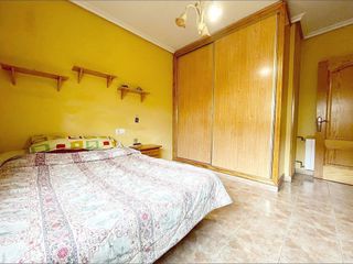 Casa adosada en venta en Pinós