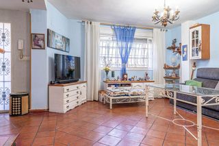 Casa adosada en venta en Ogíjares