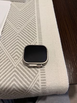 Apple Watch Ultra con correas de regalo