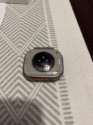 Apple Watch Ultra con correas de regalo