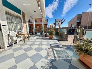 Casa adosada en venta en Torrelamata - La Mata en Torrevieja