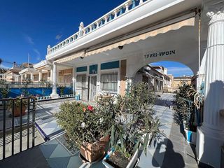 Casa adosada en venta en Torrelamata - La Mata en Torrevieja