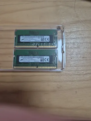 Kit 2x Micron MTA4ATF1G64HZ-3G2E2 8GB DDR4
