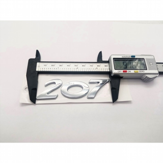 Emblema logo trasero letras PEUGEOT 207