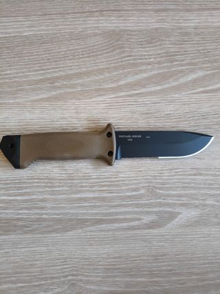 Coperchio e cinghie per coltelli Gerber