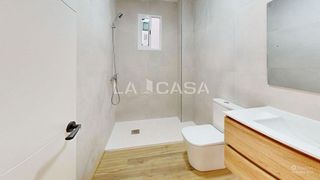 Piso en venta en Natzaret en Valencia