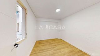 Piso en venta en Natzaret en Valencia